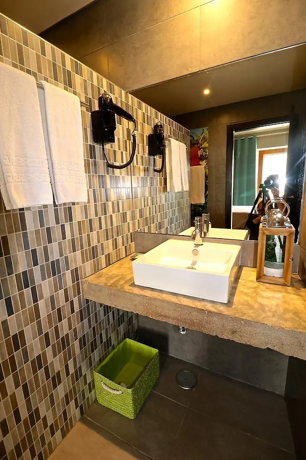 Lost & Found - Guesthouse & Suites Albufeira 2*,  Portugal
